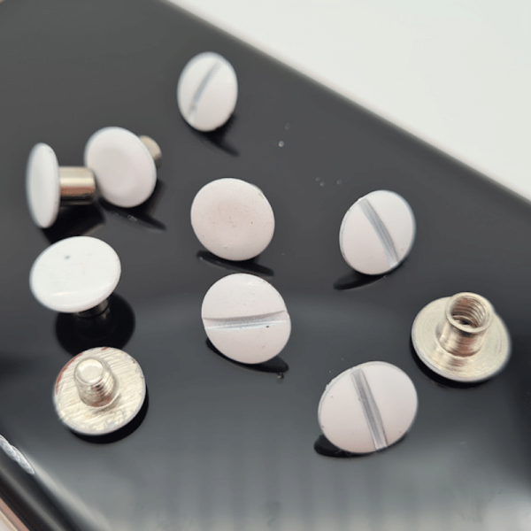 Buchschrauben 5mm weiß lackiert